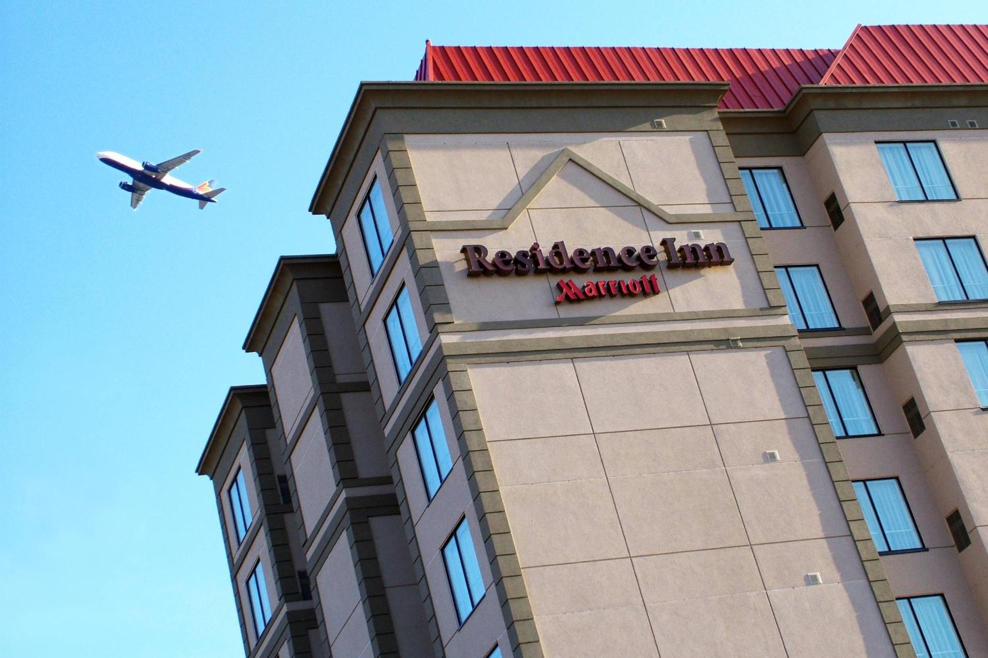 Residence Inn By Marriott Toronto Airport Exterior photo