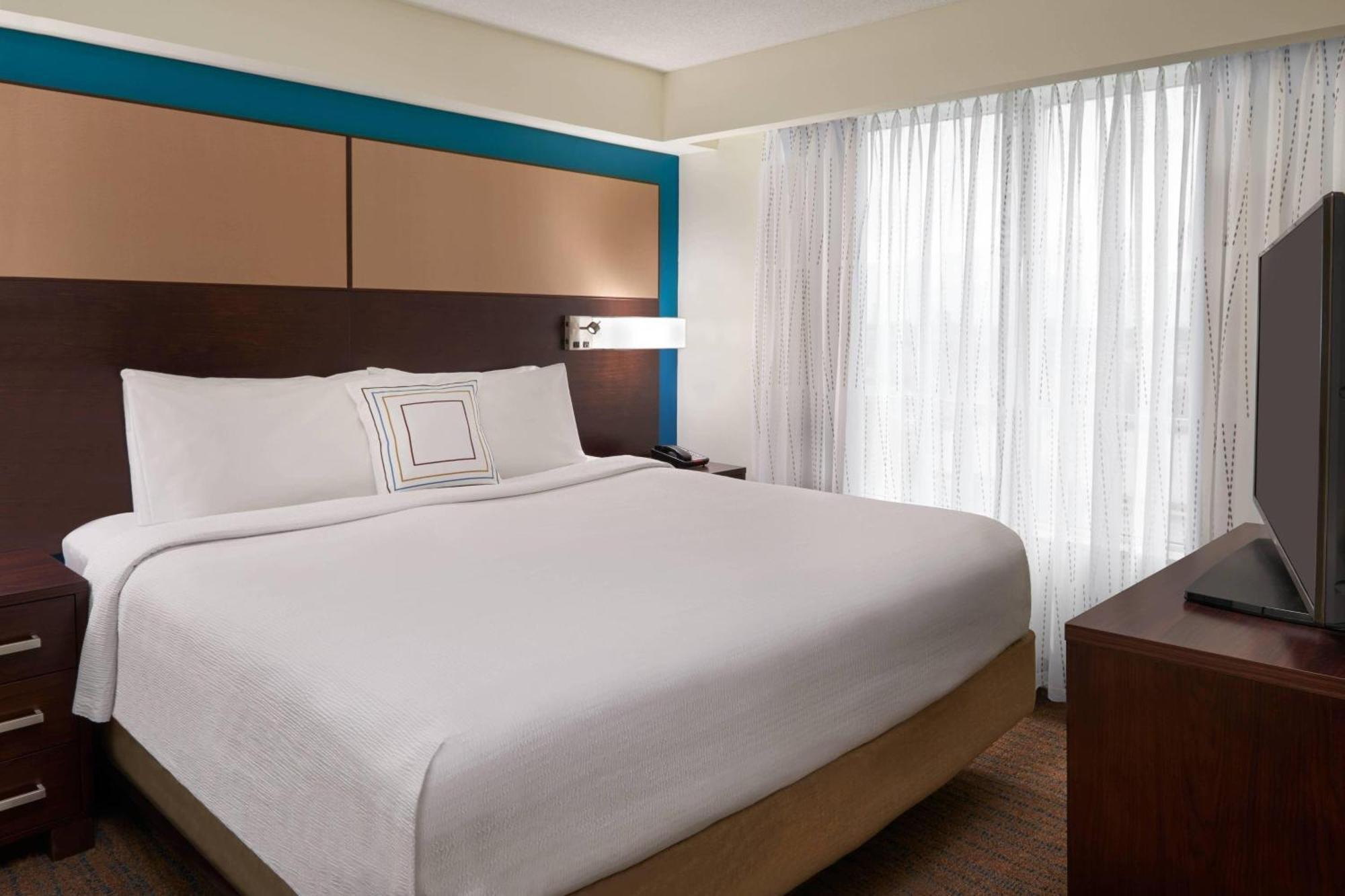 Residence Inn By Marriott Toronto Airport Exterior photo