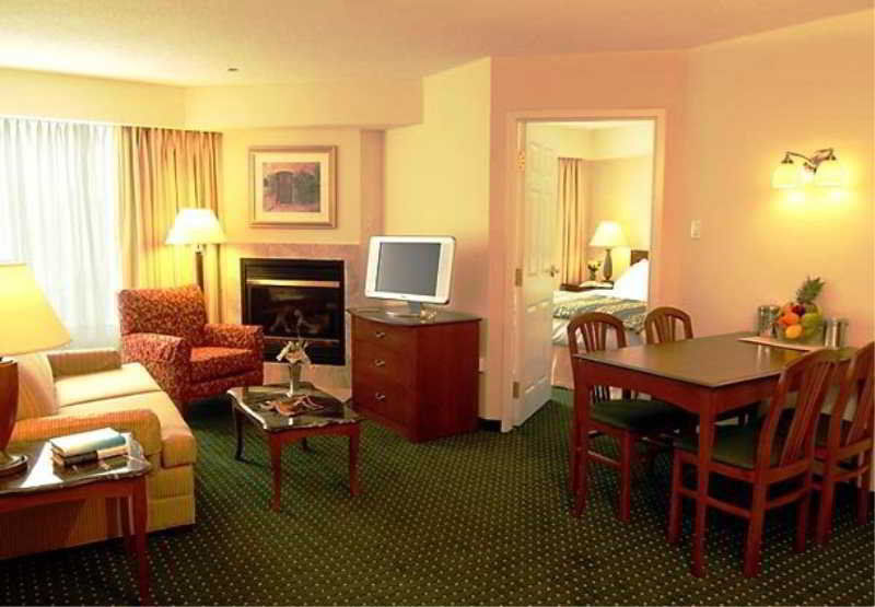 Residence Inn By Marriott Toronto Airport Exterior photo